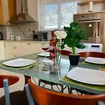 Ocean View Апартаменти *