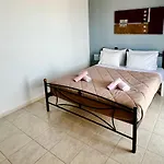 Ocean View شقة Rhodes City